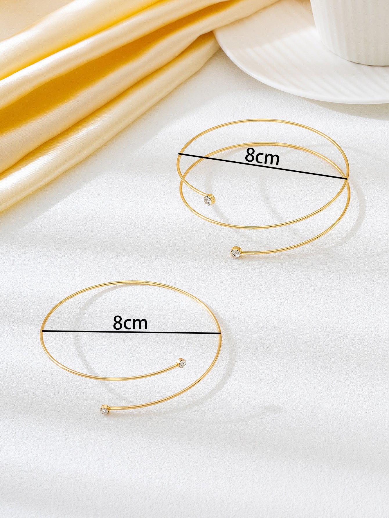 Golden Metal Jewelry Set Featuring Lines Pattern With Stretch Adjustable Fit, 1 Set Included