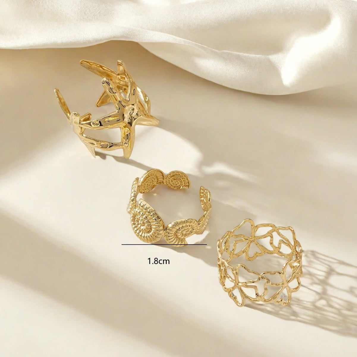 Conch Ring For Women In Golden Metal, 1 Set Featuring Elegant Design