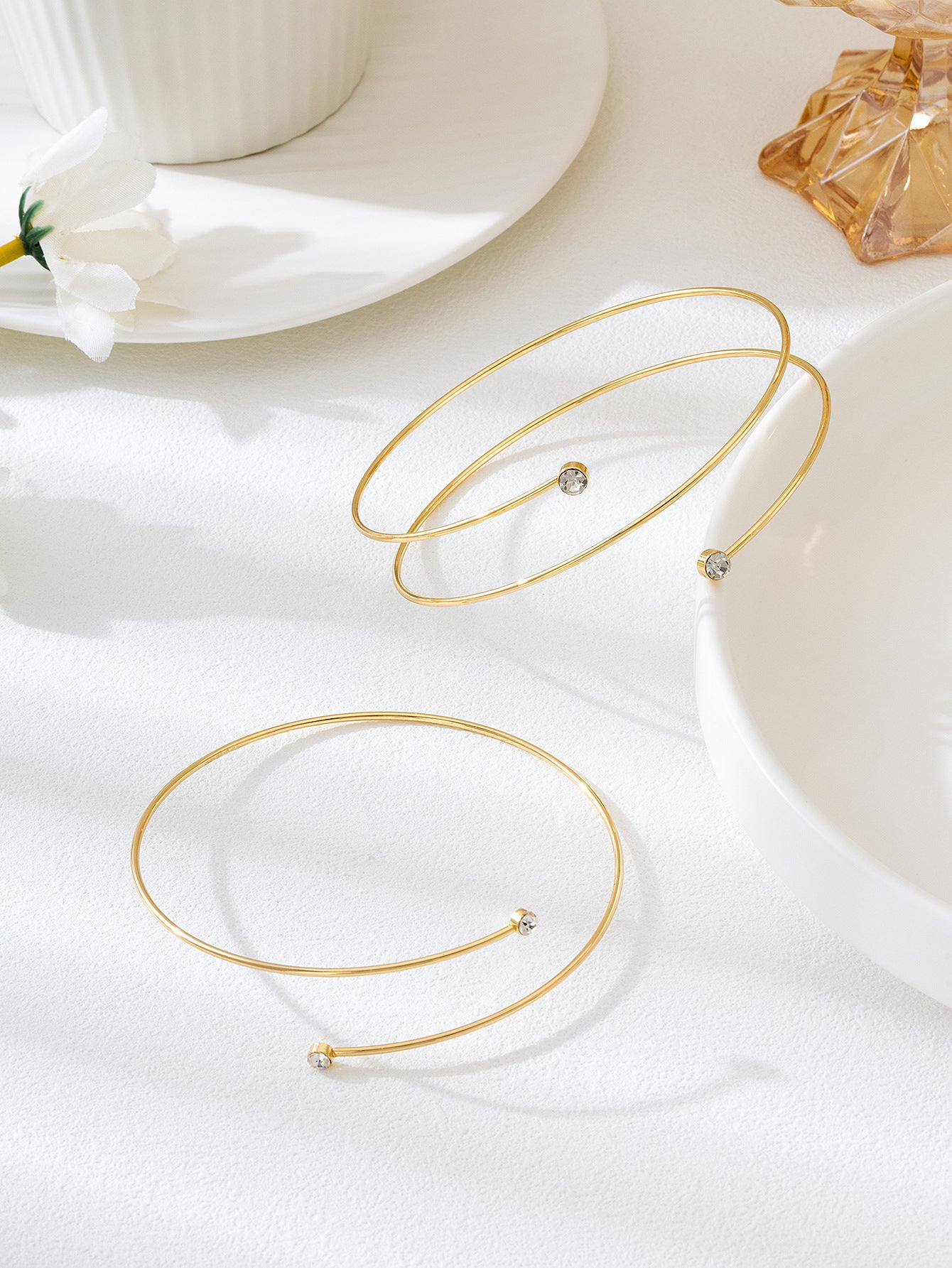 Golden Metal Jewelry Set Featuring Lines Pattern With Stretch Adjustable Fit, 1 Set Included