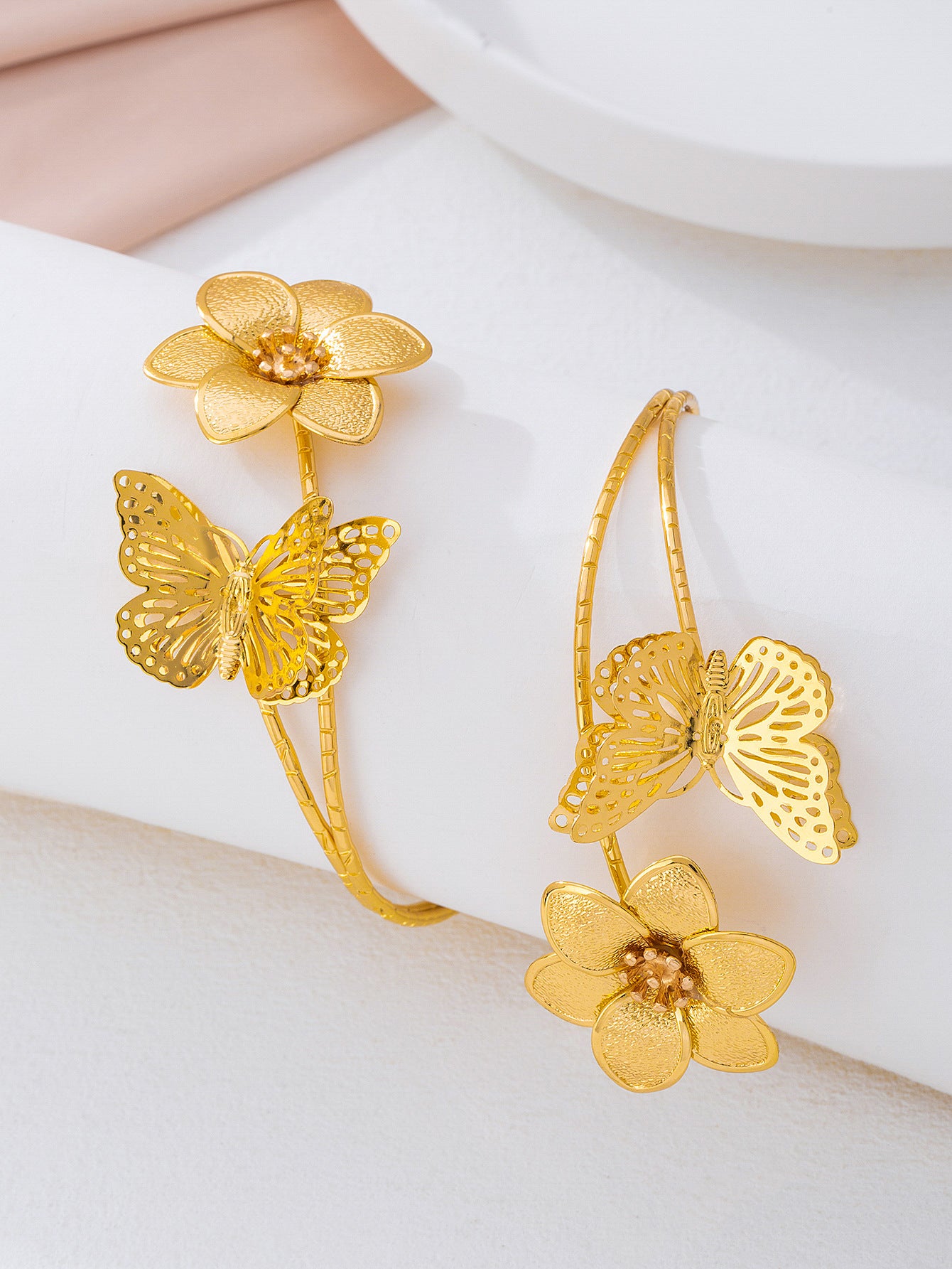 Flowers For Metal Arm Bracelet Bangle