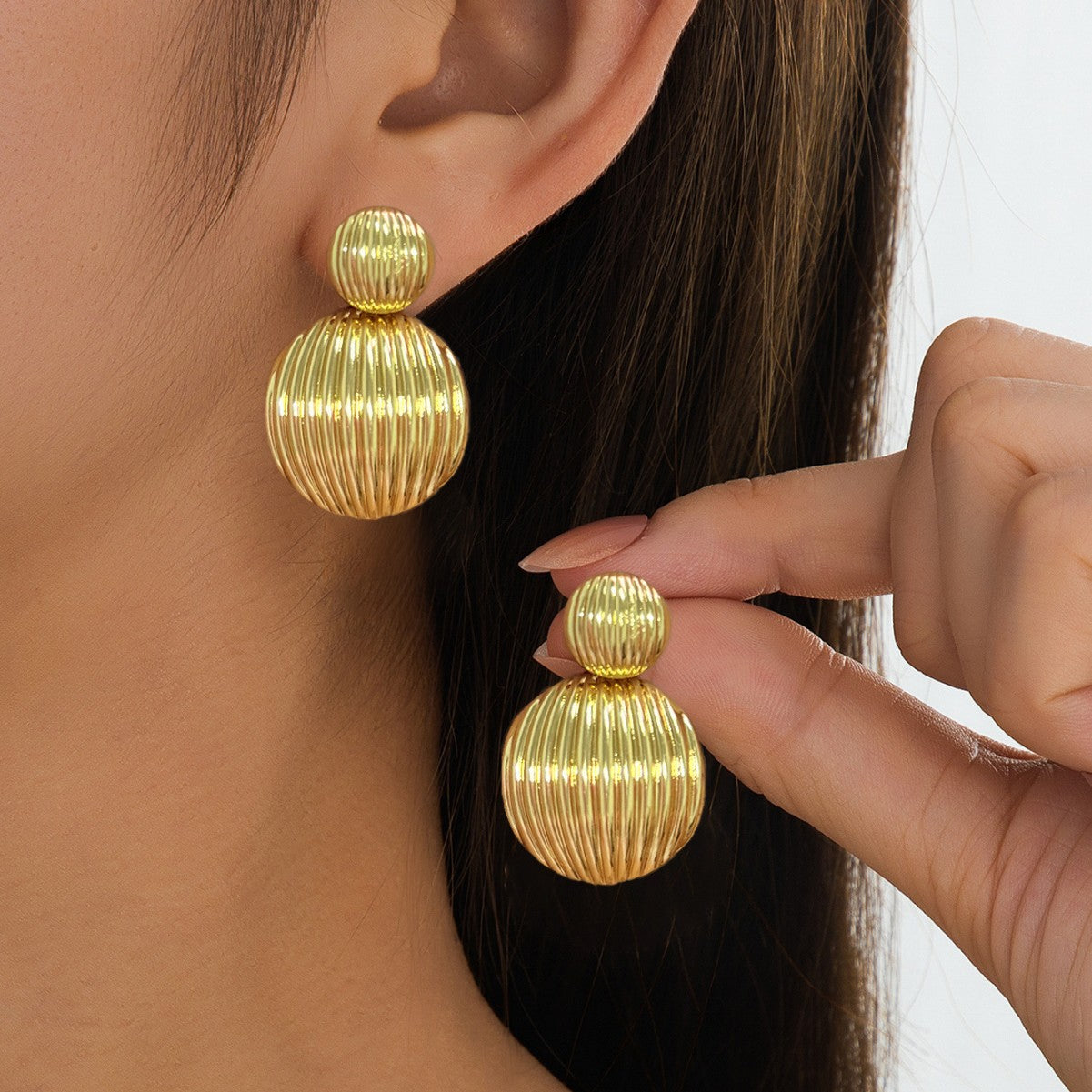 Round Drop Earrings For Women In Golden Metal, Elegant Jewelry Accessories