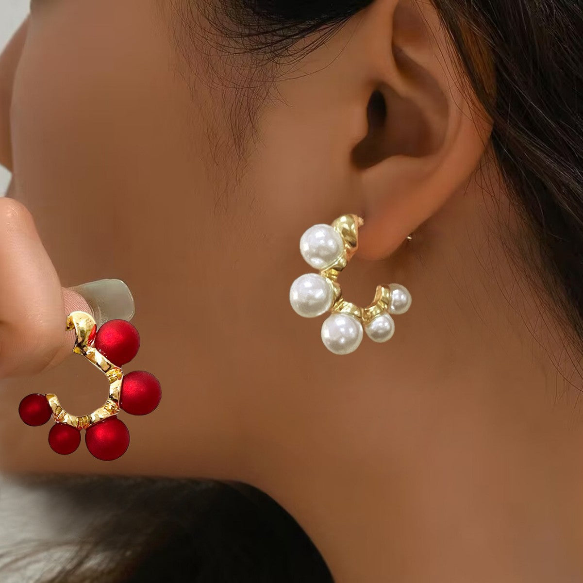 Retro White Acrylic Circle Earrings For New Year