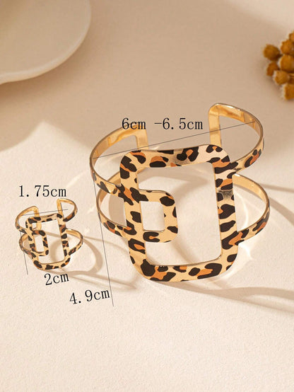 Leopard Print Jewelry Set Featuring Metal Material For Stylish And Elegant Look