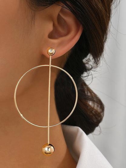 Round Stud Earrings For Women In Golden Metal, Classic And Elegant Jewelry Accessory