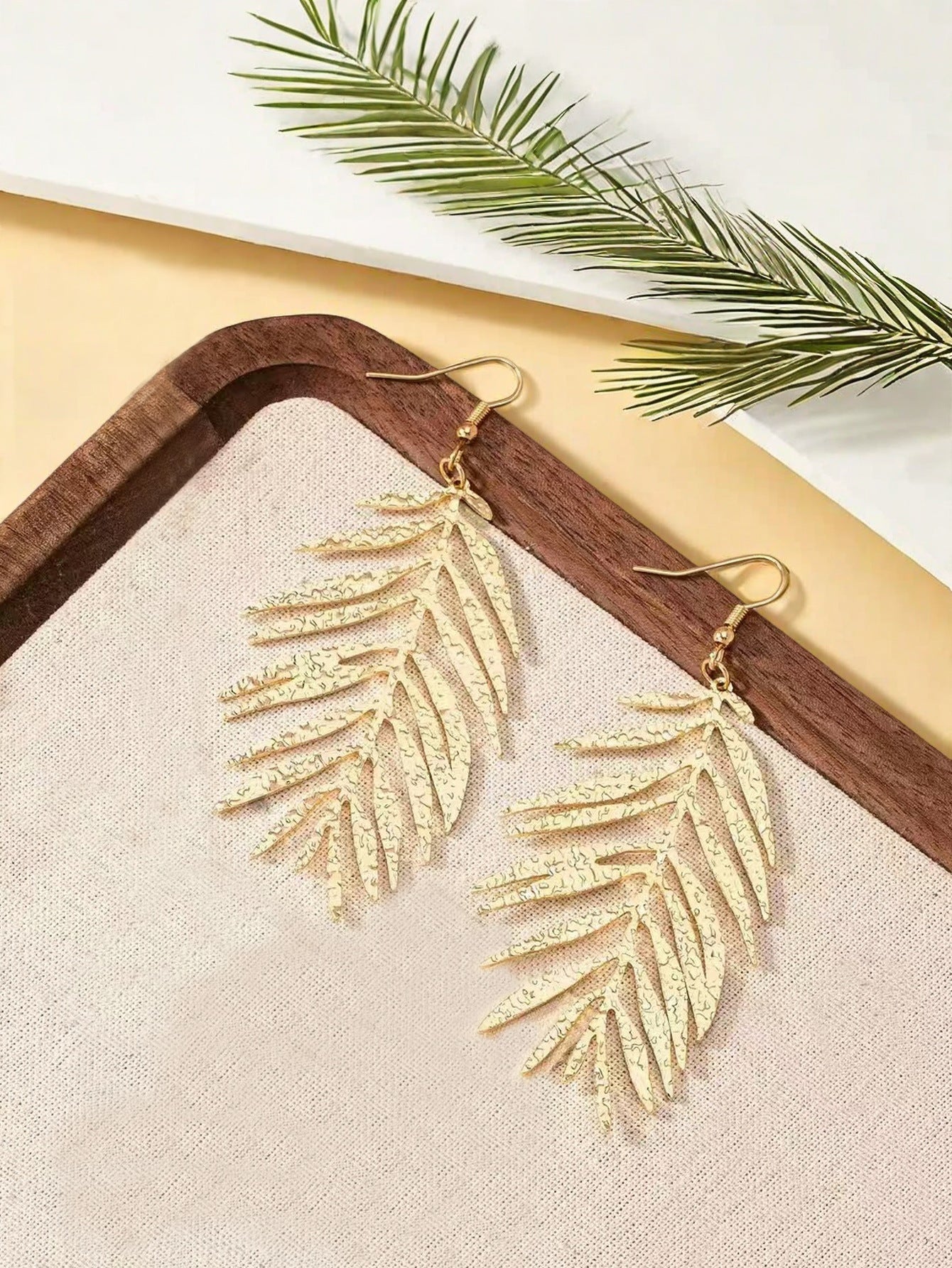 Golden Metal Leaves Drop Earrings For Elegant Style