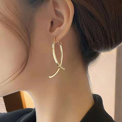 Golden Metal Drop Earrings For Elegant Style
