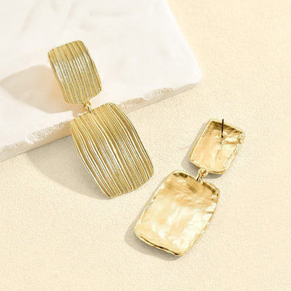Brushed Golden Metal Quadrilateral Drop Earrings For Elegant Style