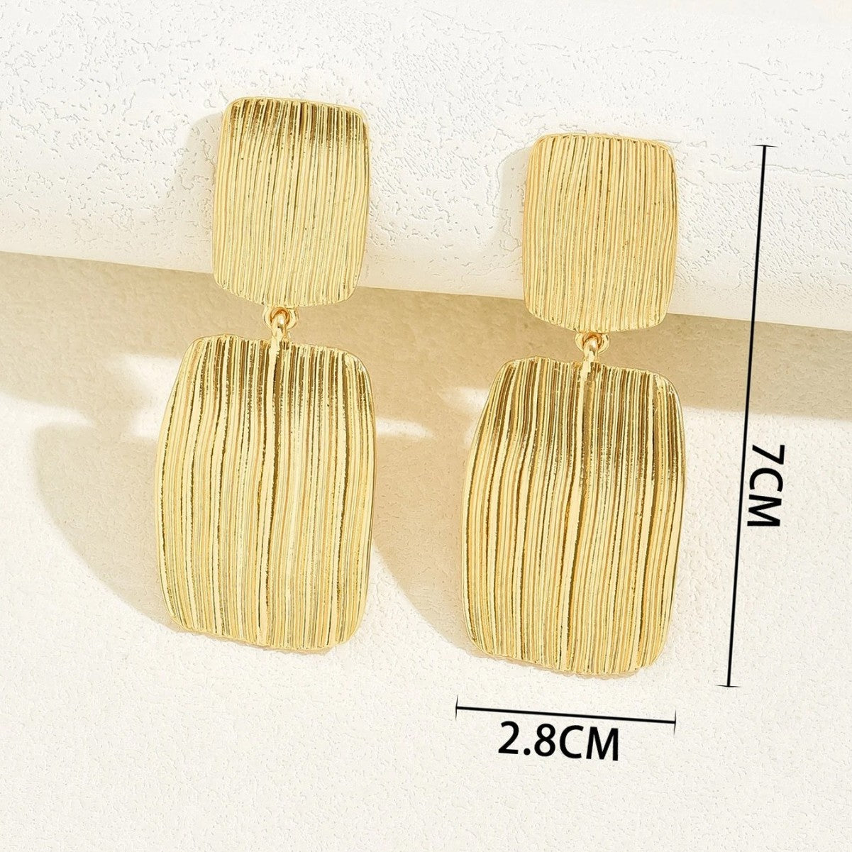 Brushed Golden Metal Quadrilateral Drop Earrings For Elegant Style