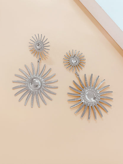 Golden Metal Flowers Drop Earrings For Elegant Style