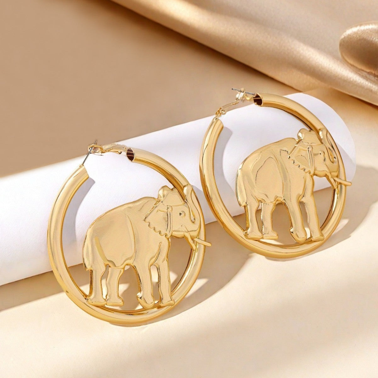 Retro Golden Metal Elephant Earrings For Stylish And Unique Fashion Statement