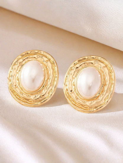 Round Golden Metal Stud Earrings For Everyday Wear