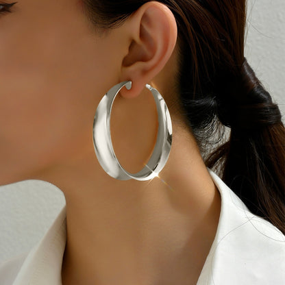 For Golden Retro Metal Hoop Earrings Featuring Classic Design And Durable Construction