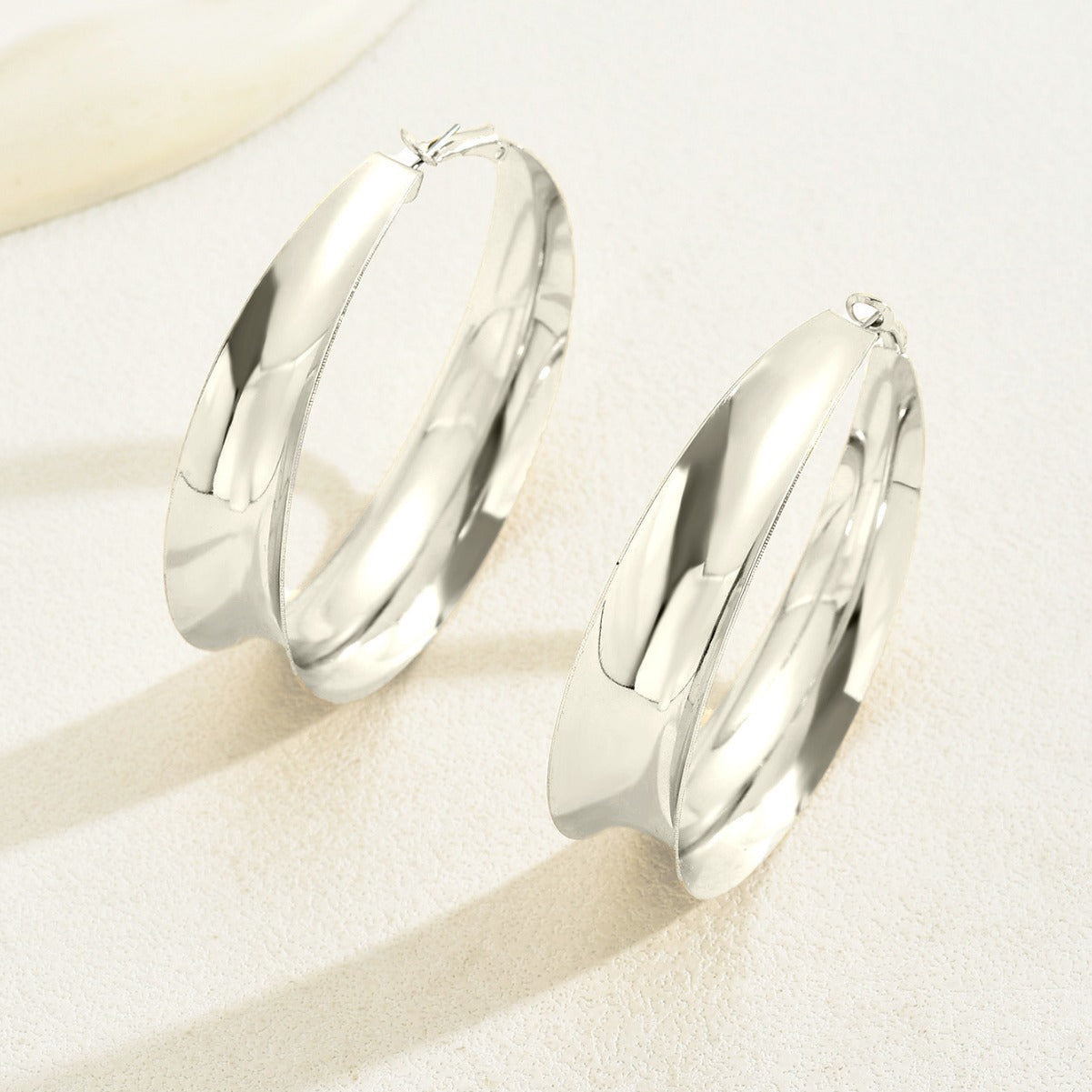 For Golden Retro Metal Hoop Earrings Featuring Classic Design And Durable Construction