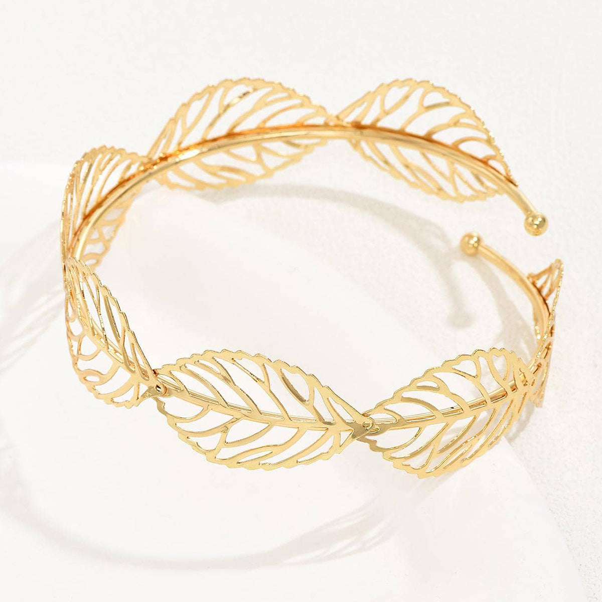 Leaves Pattern Iron Arm Bracelet Featuring Elegant Design In Durable Material