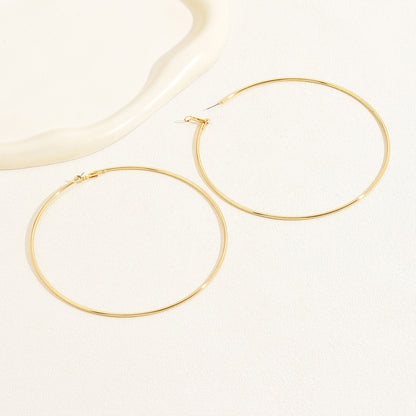 Round Golden Alloy Earrings For Elegant Style
