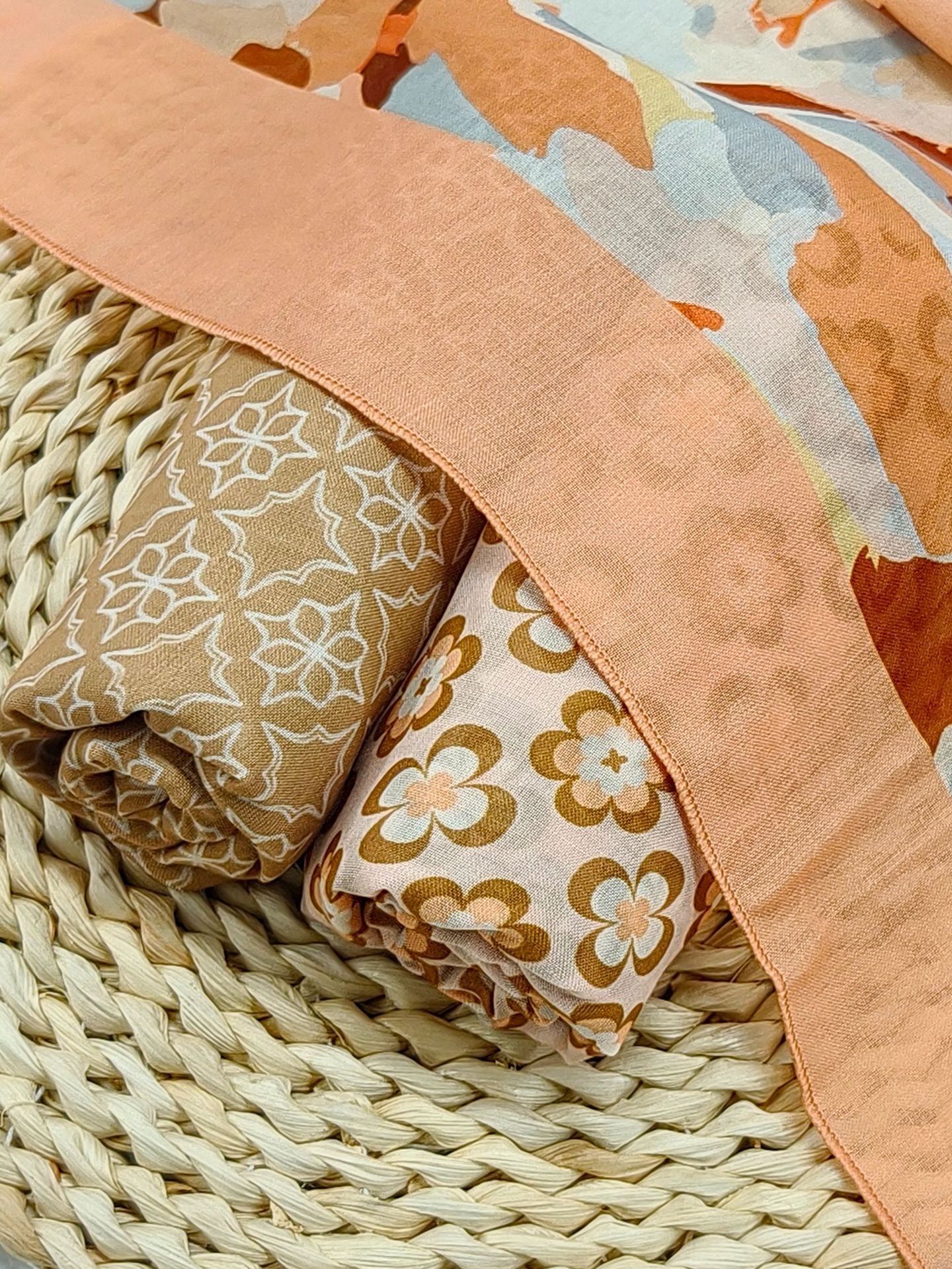 Ethnic Organza Kerchief Scarf Suitable For All Seasons Featuring Lightweight And Stylish Design