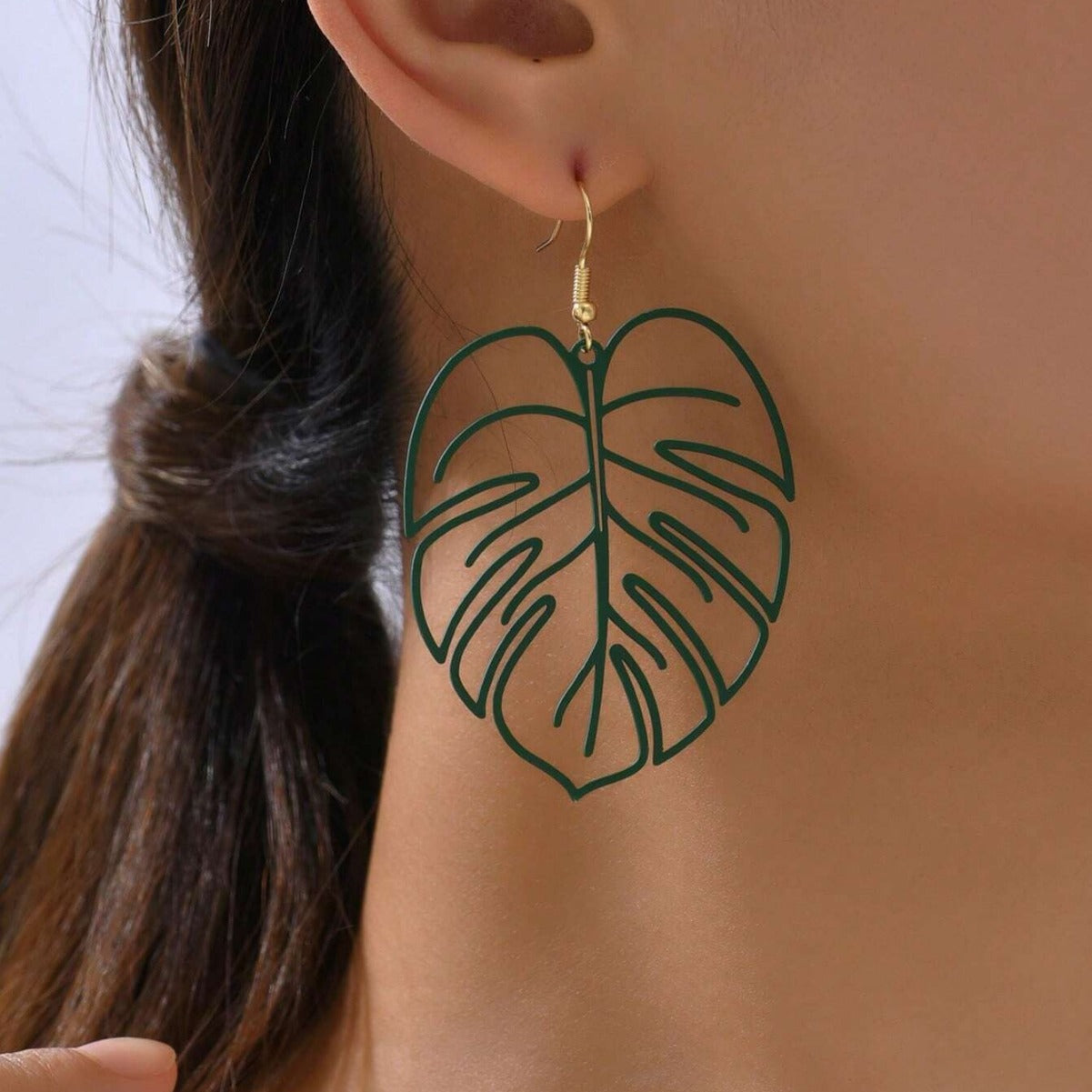 Leaves Drop Earrings For Women In Green Metal Featuring Elegant Design