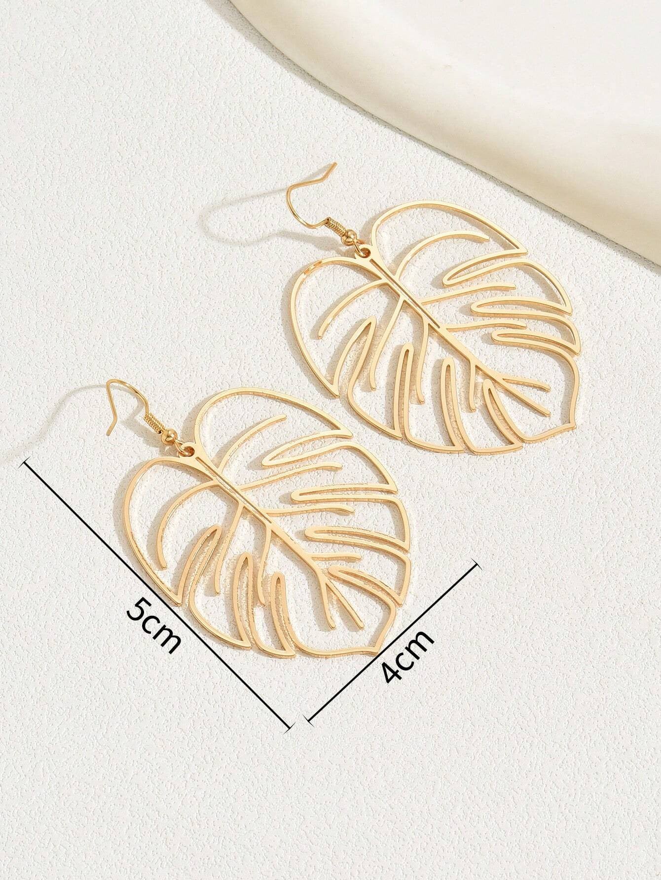 Leaves Drop Earrings For Women In Green Metal Featuring Elegant Design