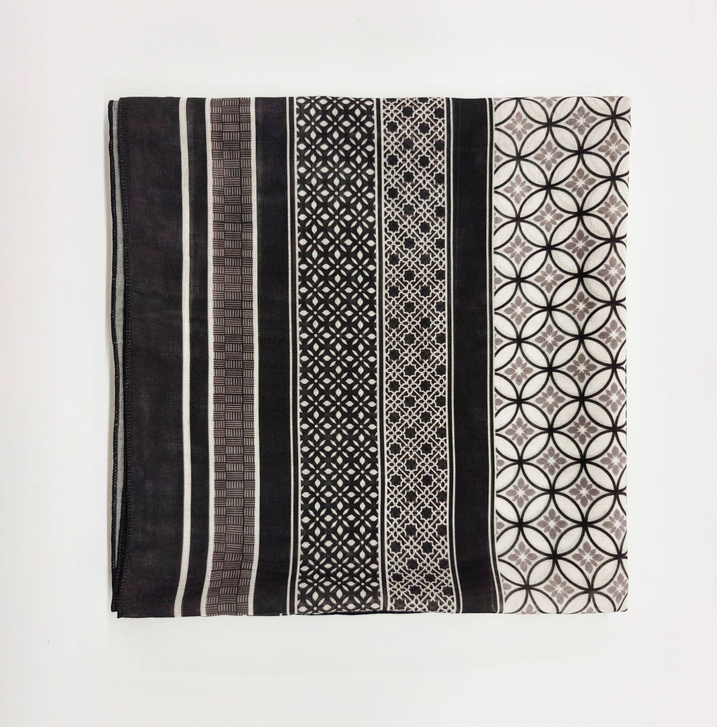 Ethnic Organza Kerchief Scarf Suitable For All Seasons Featuring Lightweight And Stylish Design