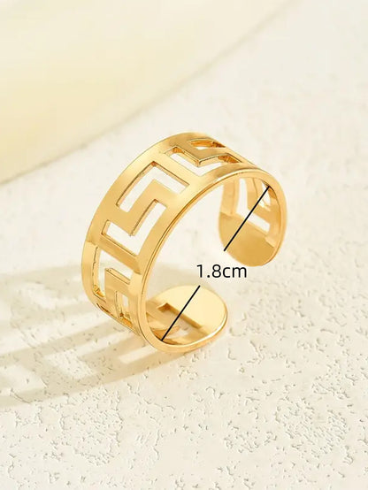 Golden Alloy Letter Ring For Stylish Wear