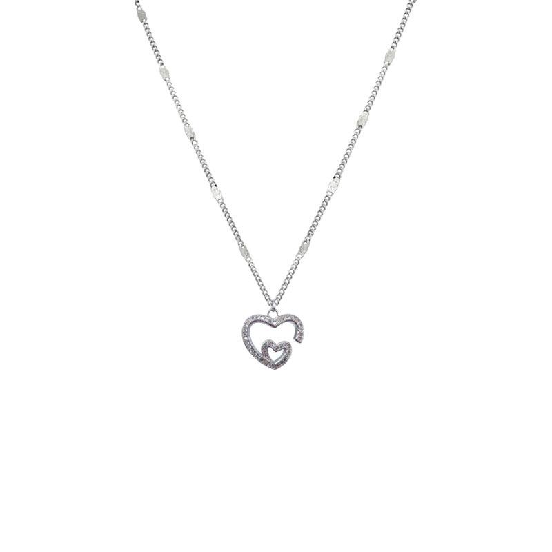 Heart Shape Pendant For Women In Simple Style, Made Of Copper With Golden Finish And Zircon Inlay