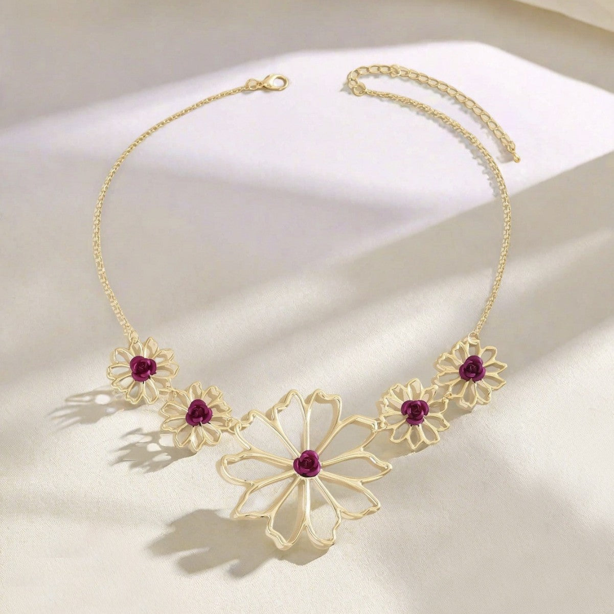 Golden Pastoral Flowers Necklace For Women Made Of Durable Zinc Alloy