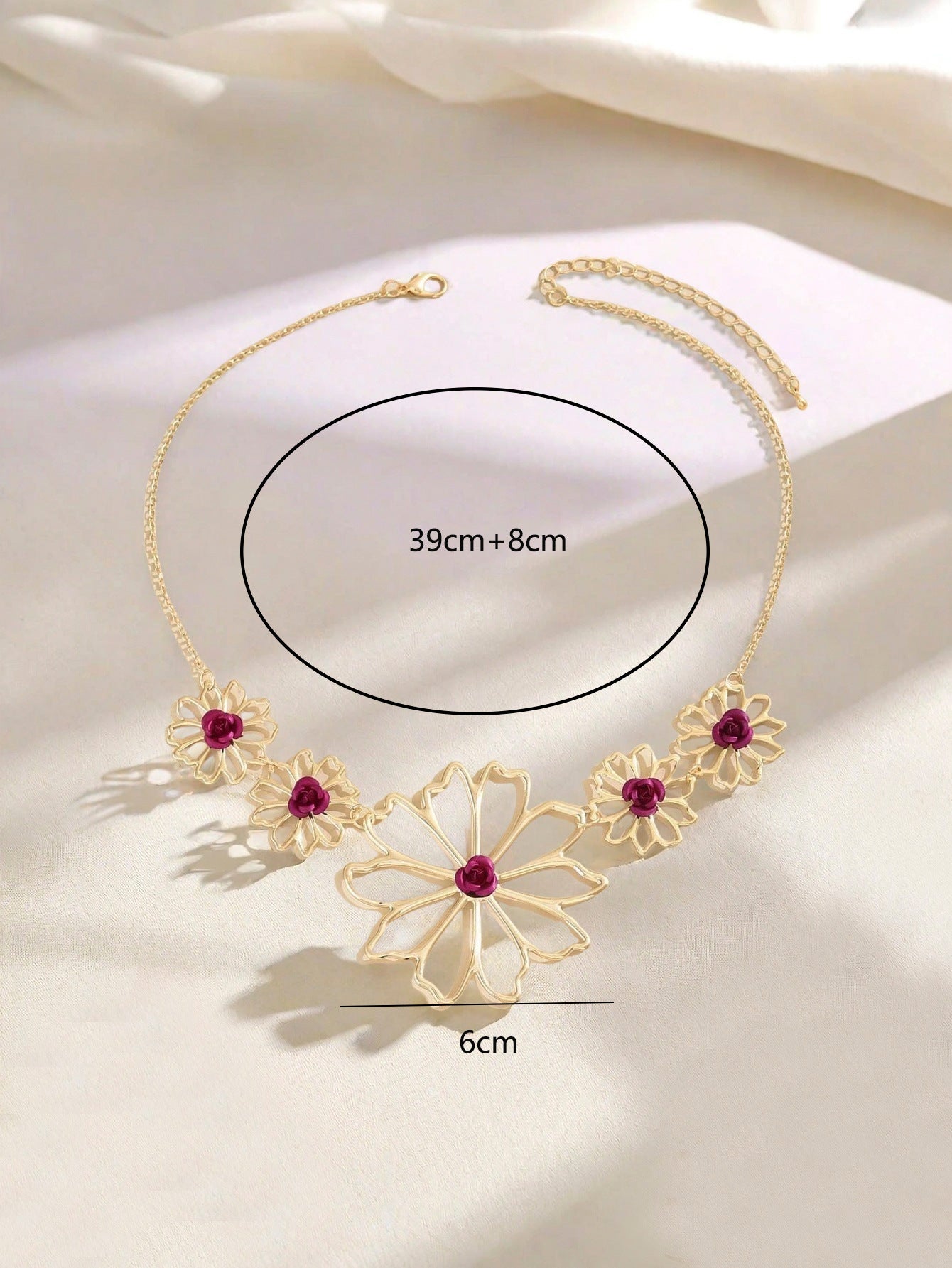Golden Pastoral Flowers Necklace For Women Made Of Durable Zinc Alloy