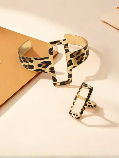 Geometric Metal Jewelry Set With Leopard Print Design