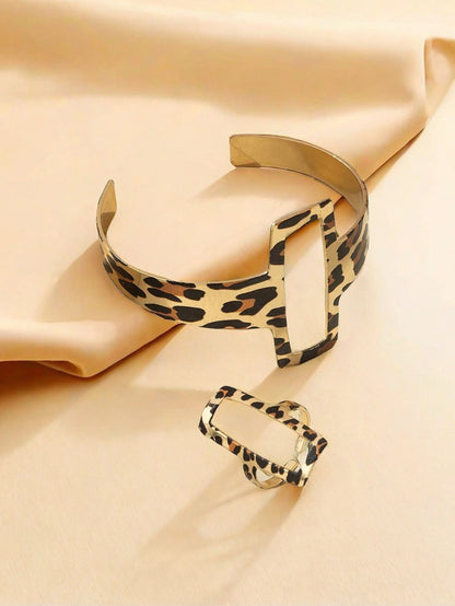 Geometric Metal Jewelry Set With Leopard Print Design