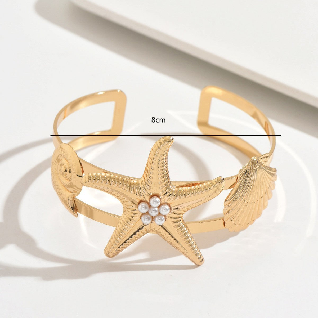 Golden Metal Starfish Arm Bracelet For Stylish Jewelry Accessories