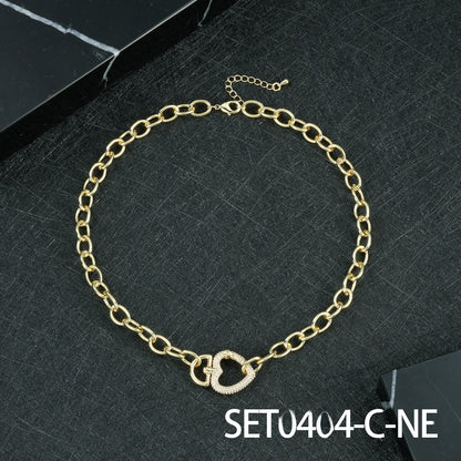Heart Shape Necklace For Women Featuring Elegant Copper Material