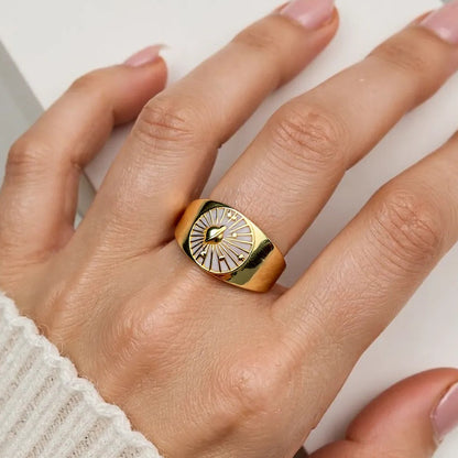 Moon Pattern Copper Ring With Enamel Craft, 1 Piece For Elegant Wear