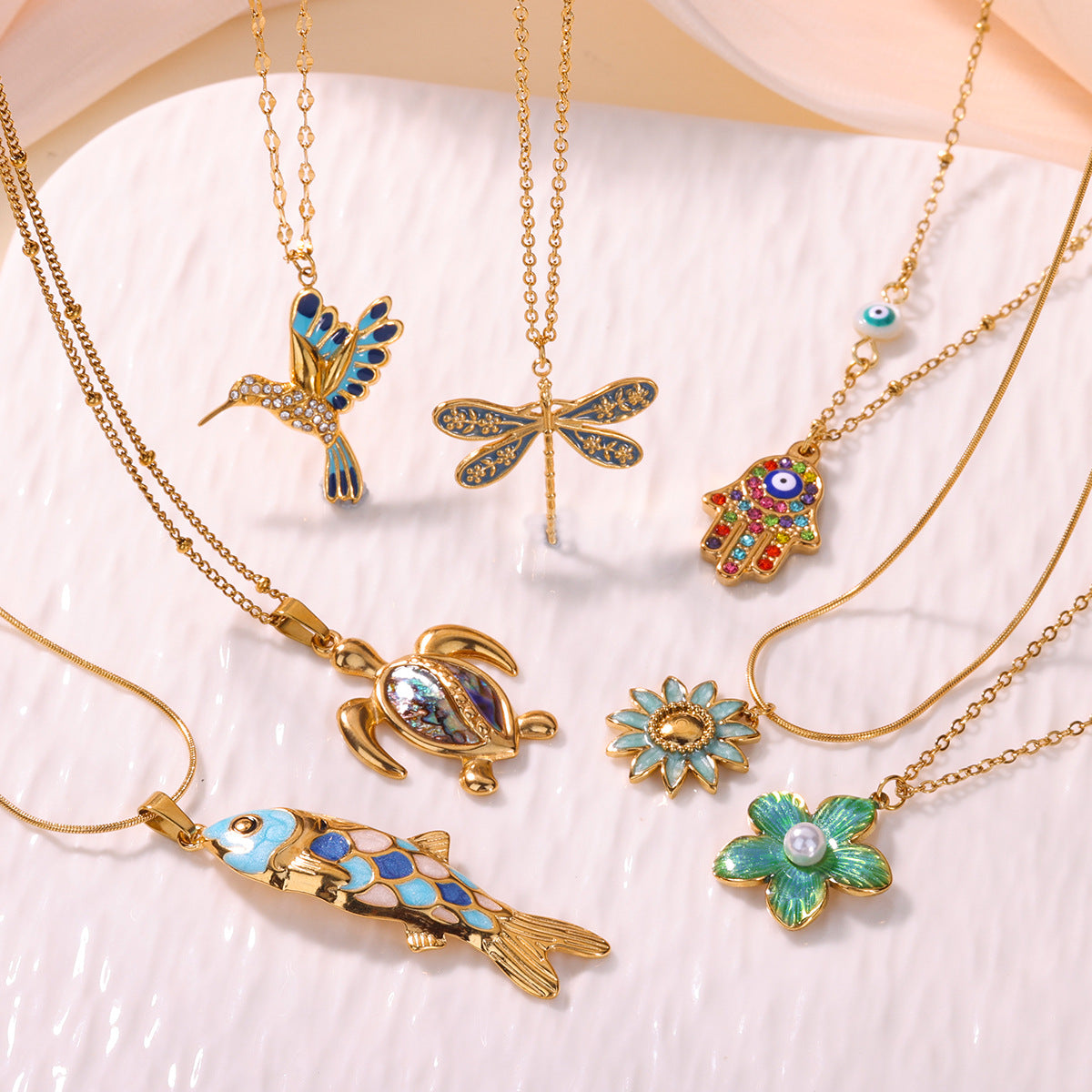 Flower Necklace For Women Featuring PVD Coated 18K Real Gold Plated 304 Stainless Steel
