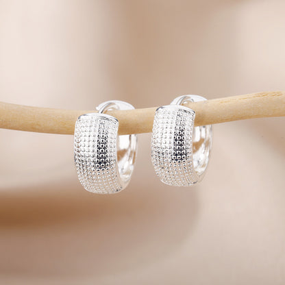 Simple Style U Shape Earrings For Women Featuring 18K Real Gold Plated Copper Material In Golden