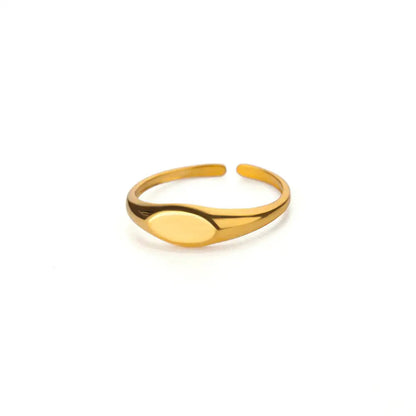 Vintage Style Women’s Ring Featuring Lines Pattern With 18K Real Gold Plated Finish In Golden