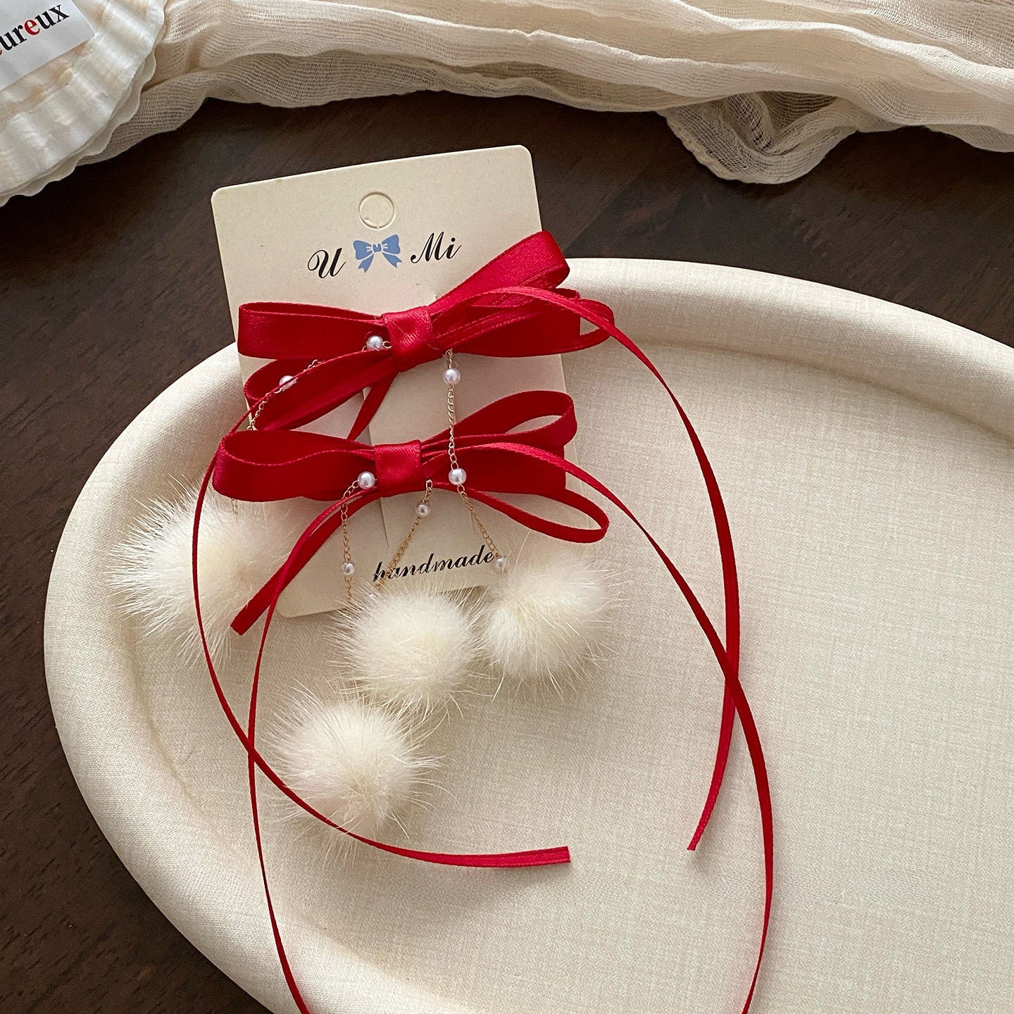 Sweet Style Hair Clip With Red Tassel Pattern, Perfect For New Year Hair Accessories