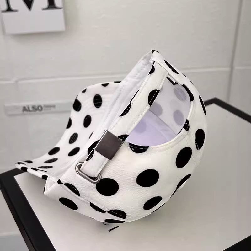 Baseball Cap With Letter Pattern In White, Made Of Cotton, Stylish Hat Accessory