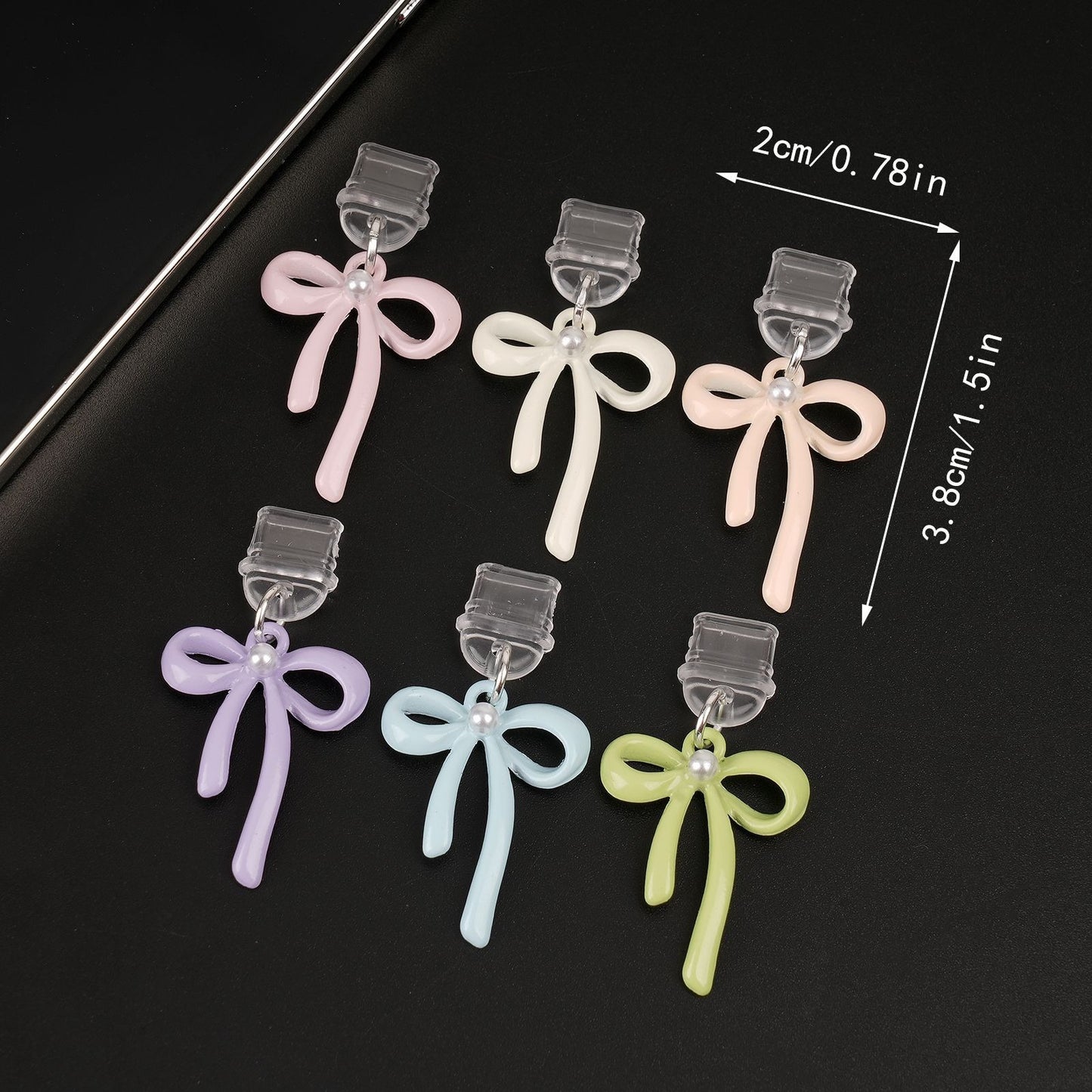 Green Mobile Phone Dust Plug Compatible With Apple Devices, Stylish And Protective Accessory