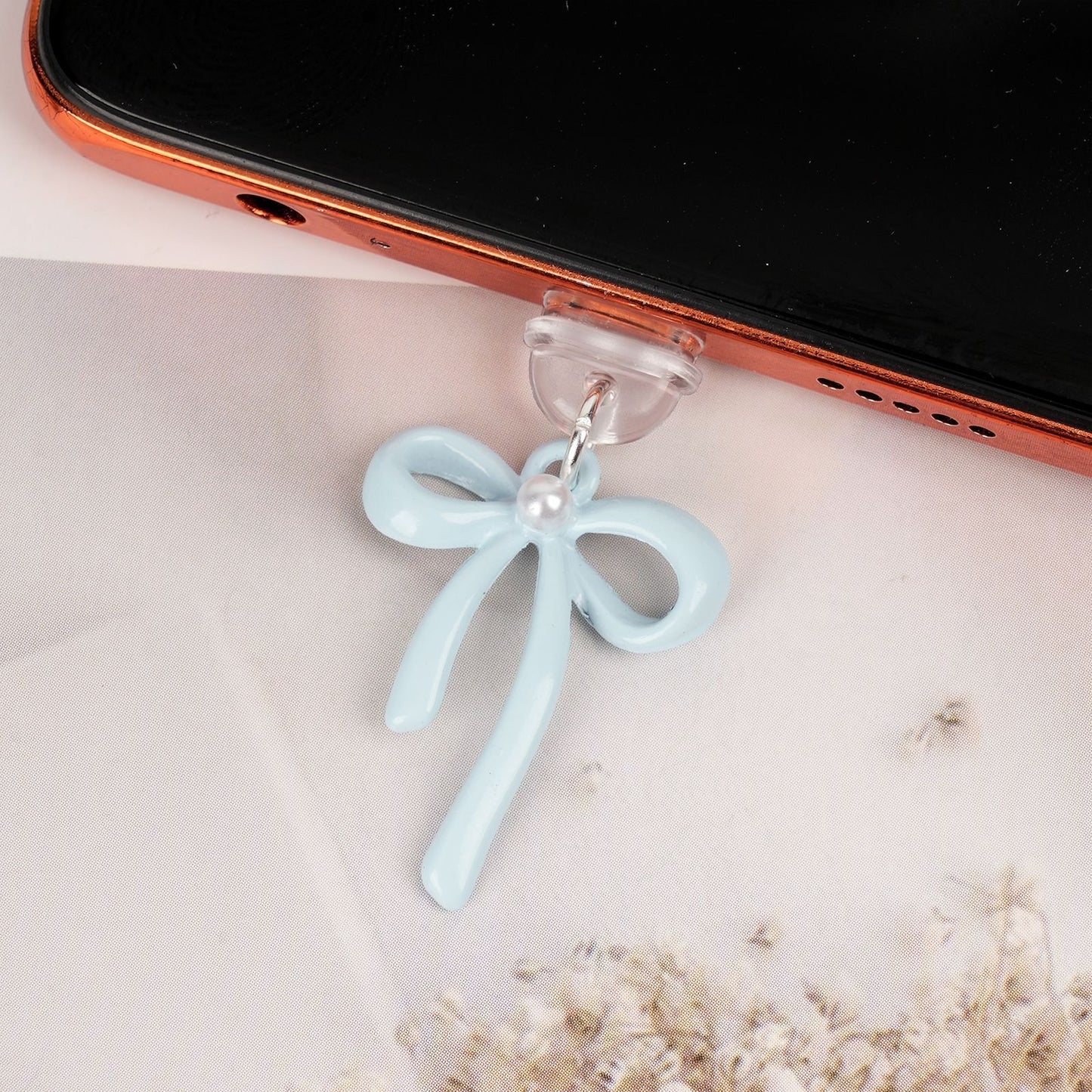 Green Mobile Phone Dust Plug Compatible With Apple Devices, Stylish And Protective Accessory