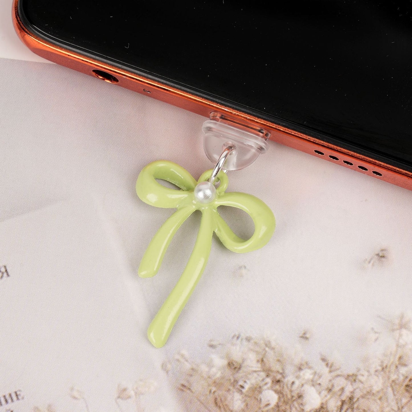 Green Mobile Phone Dust Plug Compatible With Apple Devices, Stylish And Protective Accessory