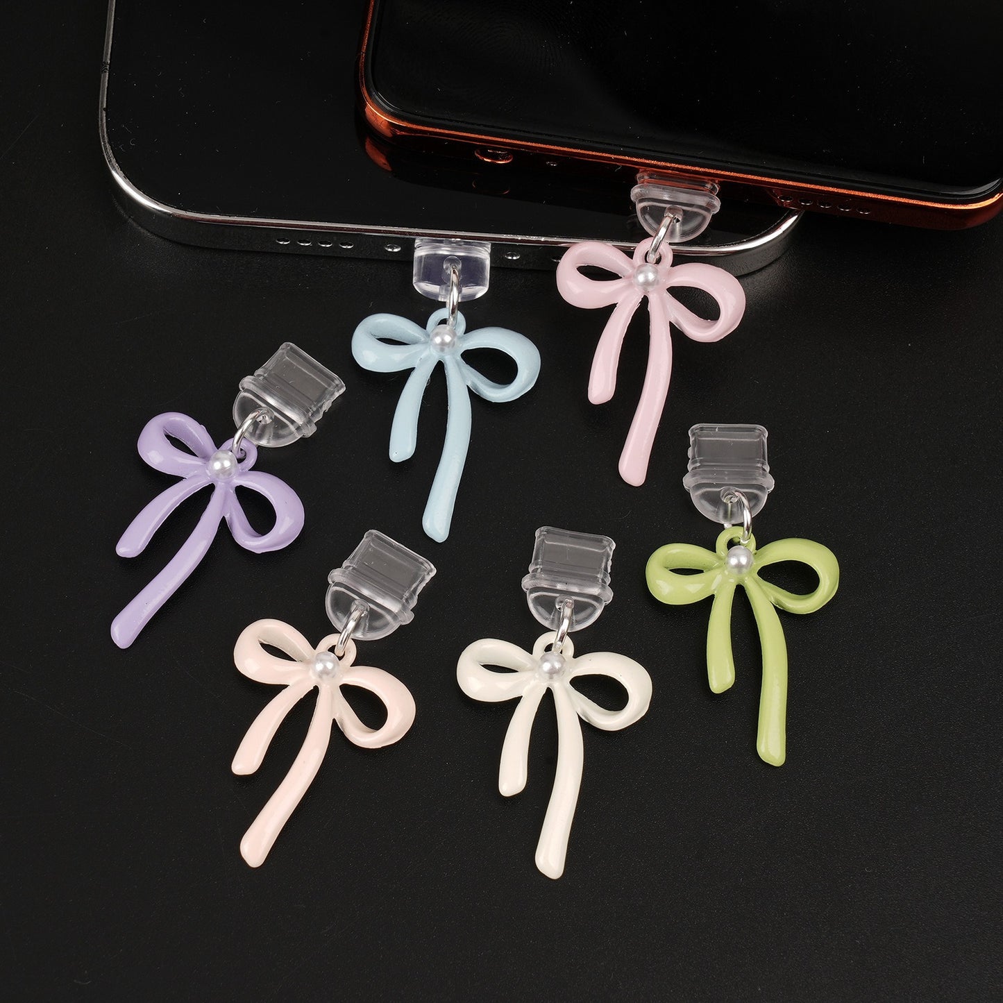 Green Mobile Phone Dust Plug Compatible With Apple Devices, Stylish And Protective Accessory