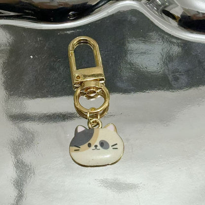 Cat Pattern Alloy Keychain Featuring Durable Metal Design, Perfect For Everyday Use And Gift Giving