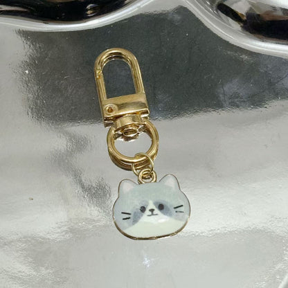 Cat Pattern Alloy Keychain Featuring Durable Metal Design, Perfect For Everyday Use And Gift Giving