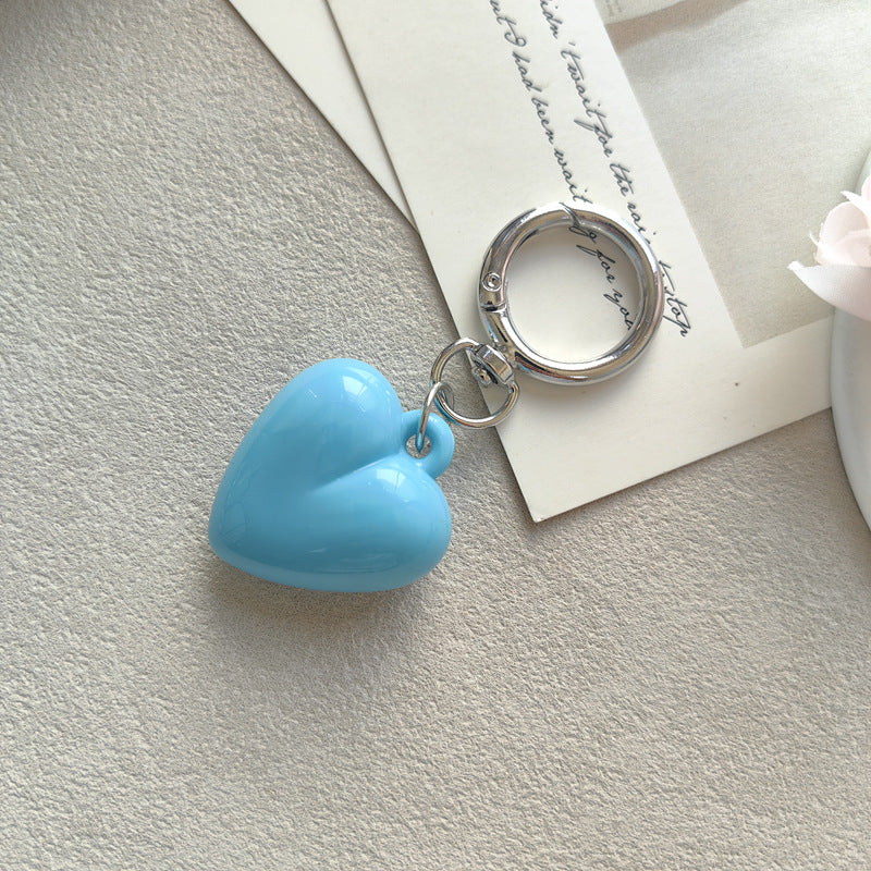 Heart Shape Keychain Made Of Durable Plastic In Classic Black, Perfect For Everyday Use And Gift Giving