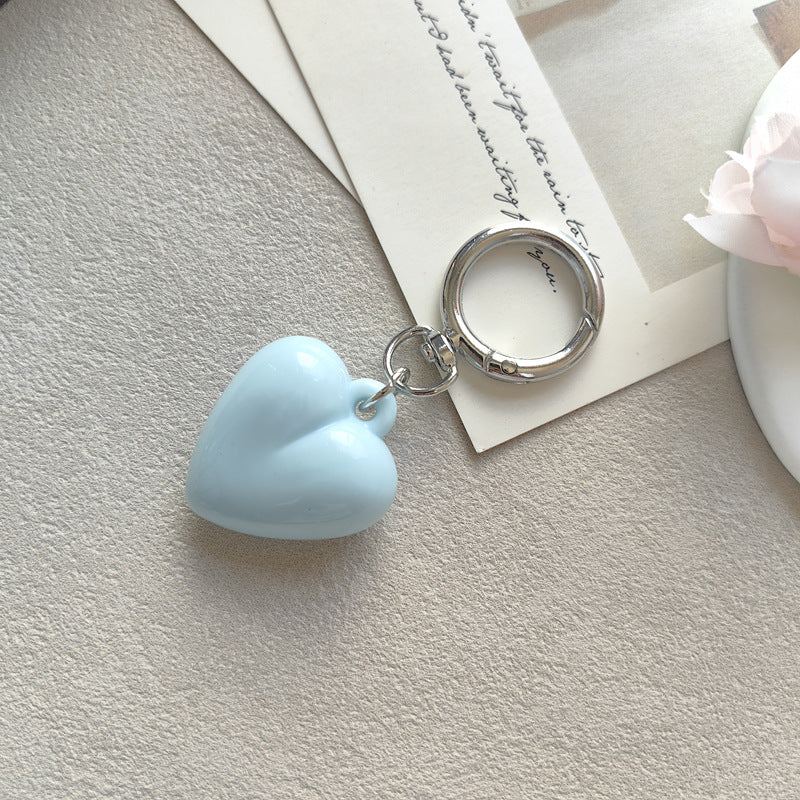 Heart Shape Keychain Made Of Durable Plastic In Classic Black, Perfect For Everyday Use And Gift Giving