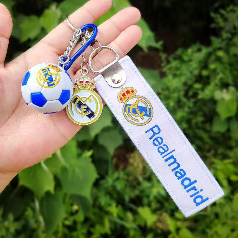 Plastic Keychain Durable And Lightweight Accessory For Everyday Use