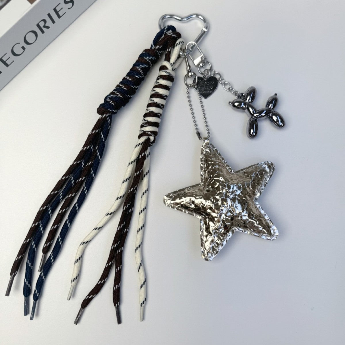 Original Design Star Pattern Keychain In PU Leather, Stylish And Durable Hanging Accessory