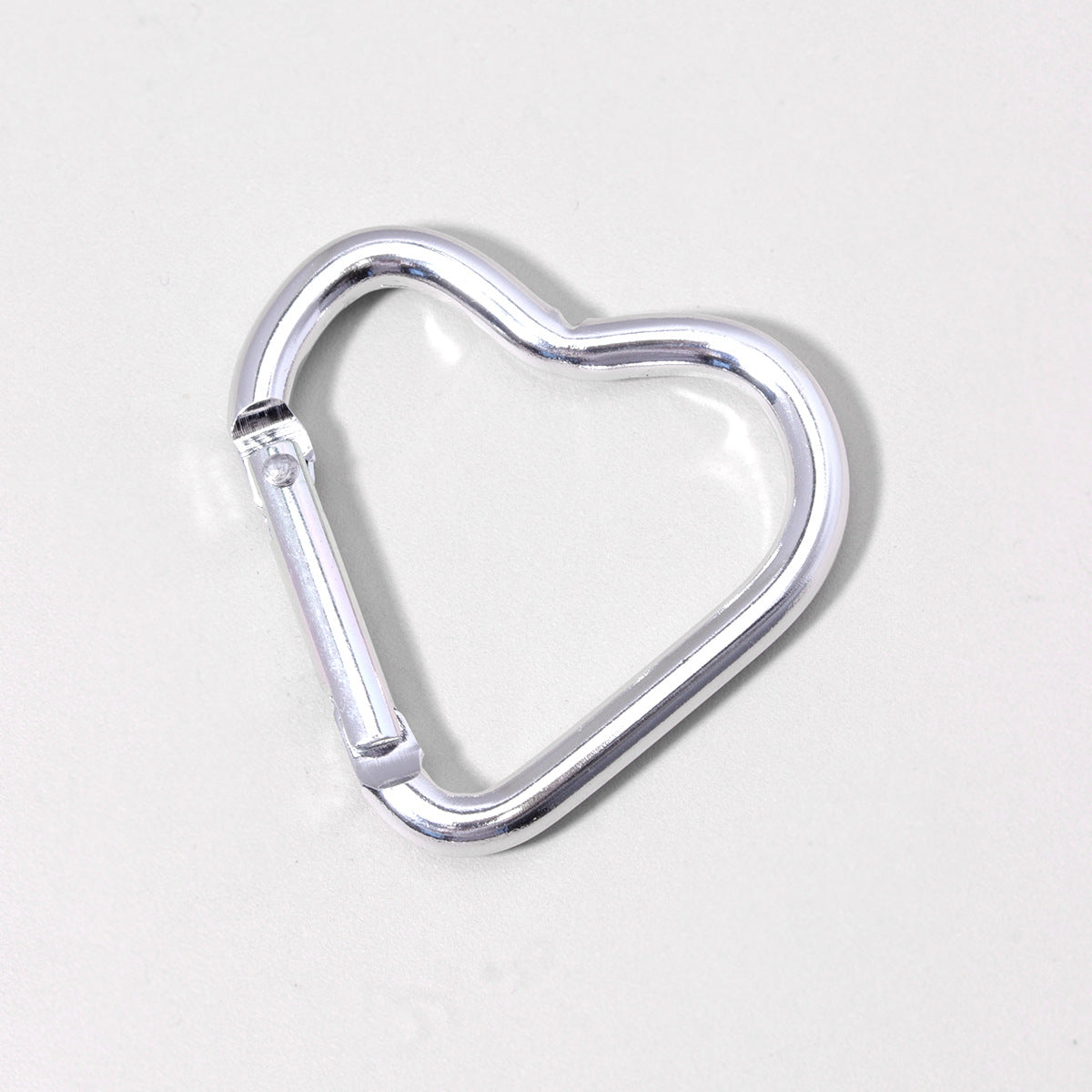 Heart Shape Climbing Carabiner Made Of Durable Aluminum Alloy For Outdoor And Hiking Activities