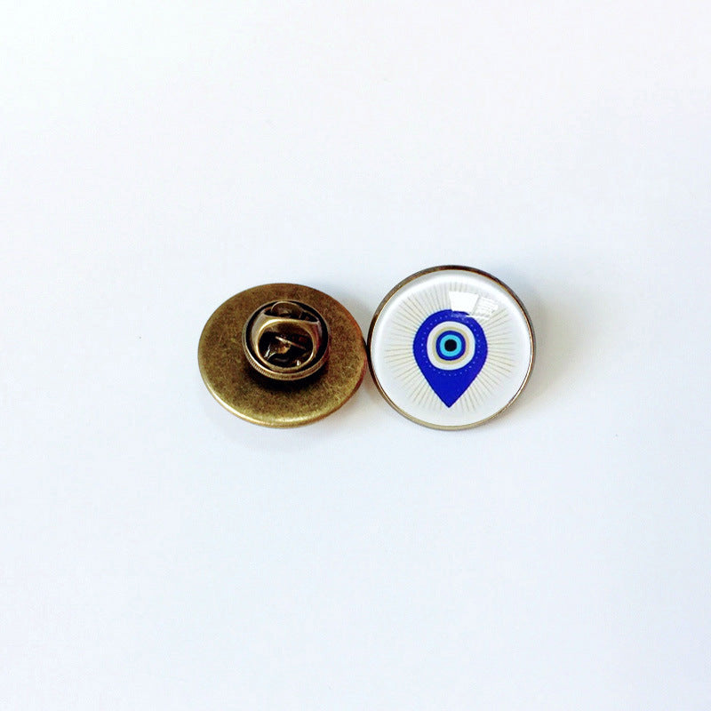Devil's Eye Pin Brooch In Copper Featuring Unique Design For Stylish Accessories