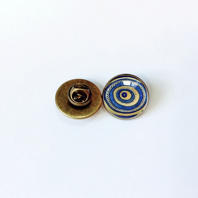 Devil's Eye Pin Brooch In Copper Featuring Unique Design For Stylish Accessories